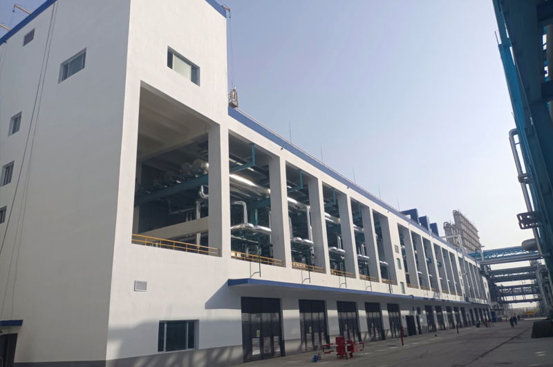 新疆2.4万吨高纯多晶硅转型升级项目竣工投产